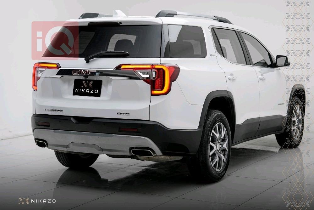 جي ام سي اكاديا